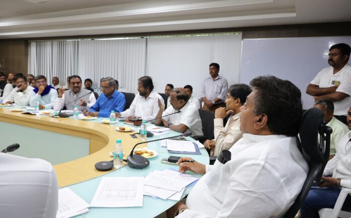 ಎಂ ಬಿ ಪಾಟೀಲ್