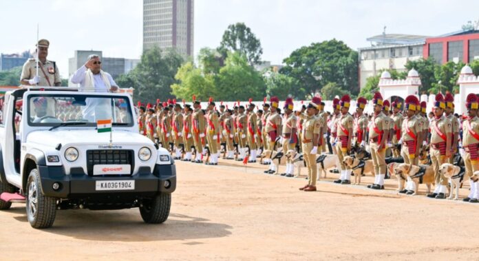 ಸಿದ್ದರಾಮಯ್ಯ (15)