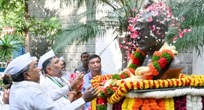 ಮಹಾತ್ಮ ಗಾಂಧಿ