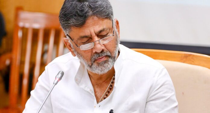 ಡಿ ಕೆ ಶಿವಕುಮಾರ್_