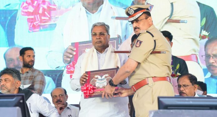 ಸಿಎಂ ಸಿದ್ದರಾಮಯ್ಯ (1)
