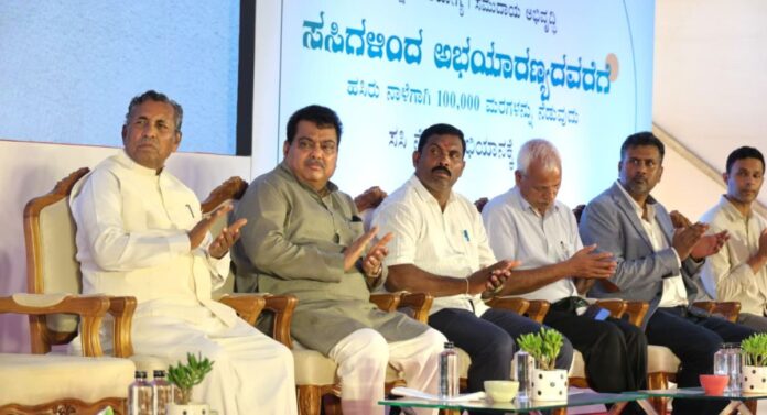 ಎಂ ಬಿ ಪಾಟೀಲ (1)