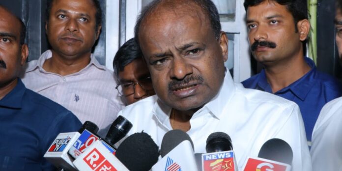 ಹೆಚ್_ ಡಿ ಕುಮಾರಸ್ವಾಮಿ