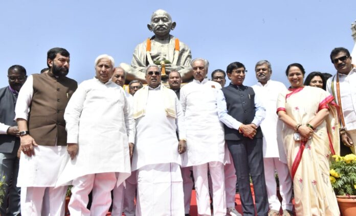 ಸಿದ್ದರಾಮಯ್ಯ (1)