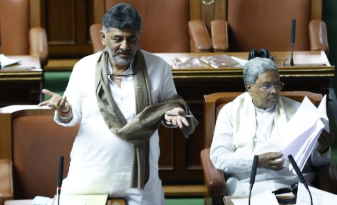 ಡಿ ಕೆ ಶಿವಕುಮಾರ್ (4)