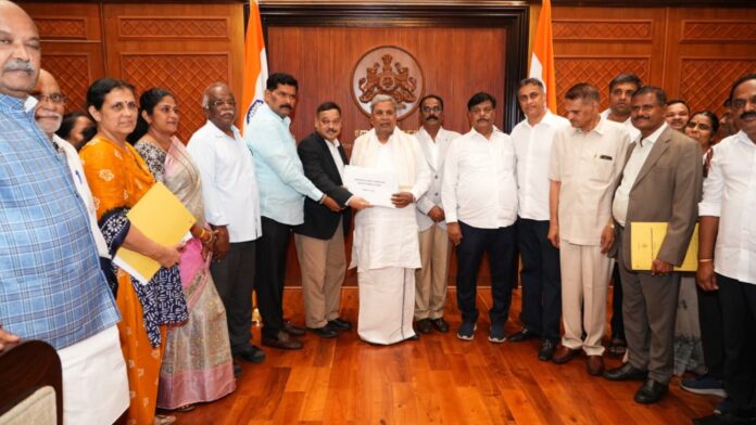 ಸಿದ್ದರಾಮಯ್ಯ (2)