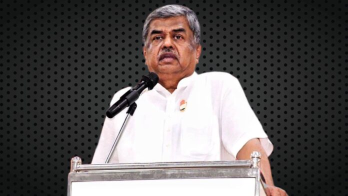 ಬಿ ಕೆ ಹರಿಪ್ರಸಾದ್ (2)