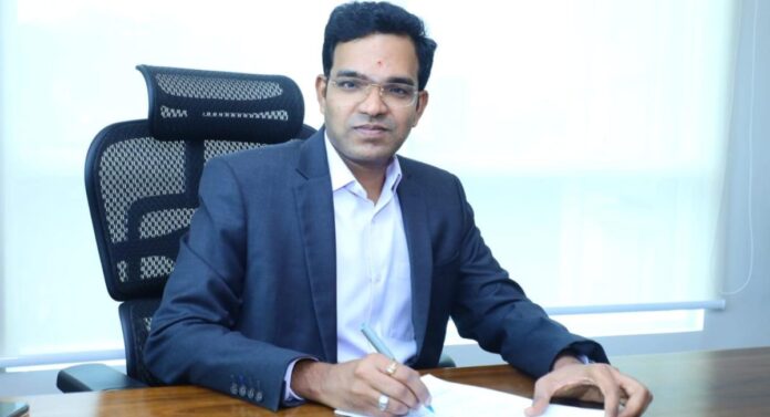 ಡಾ. ವಿ. ರಾಮ್ ಪ್ರಸಾತ್ ಮನೋಹರ್