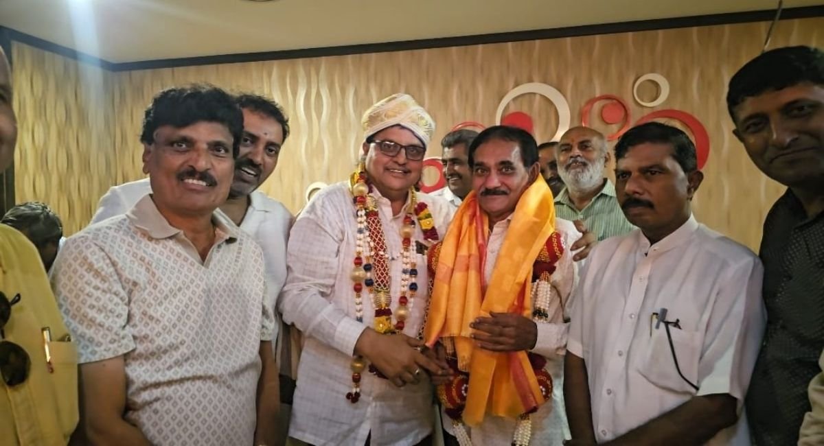 ಸಮೀಉಲ್ಲಾ ಖಾನ್ (3)