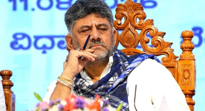 ಡಿ ಕೆ ಶಿವಕುಮಾರ್ (12)