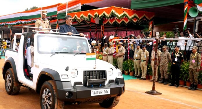 ಡಿ ಕೆ ಶಿವಕುಮಾರ್ (15)